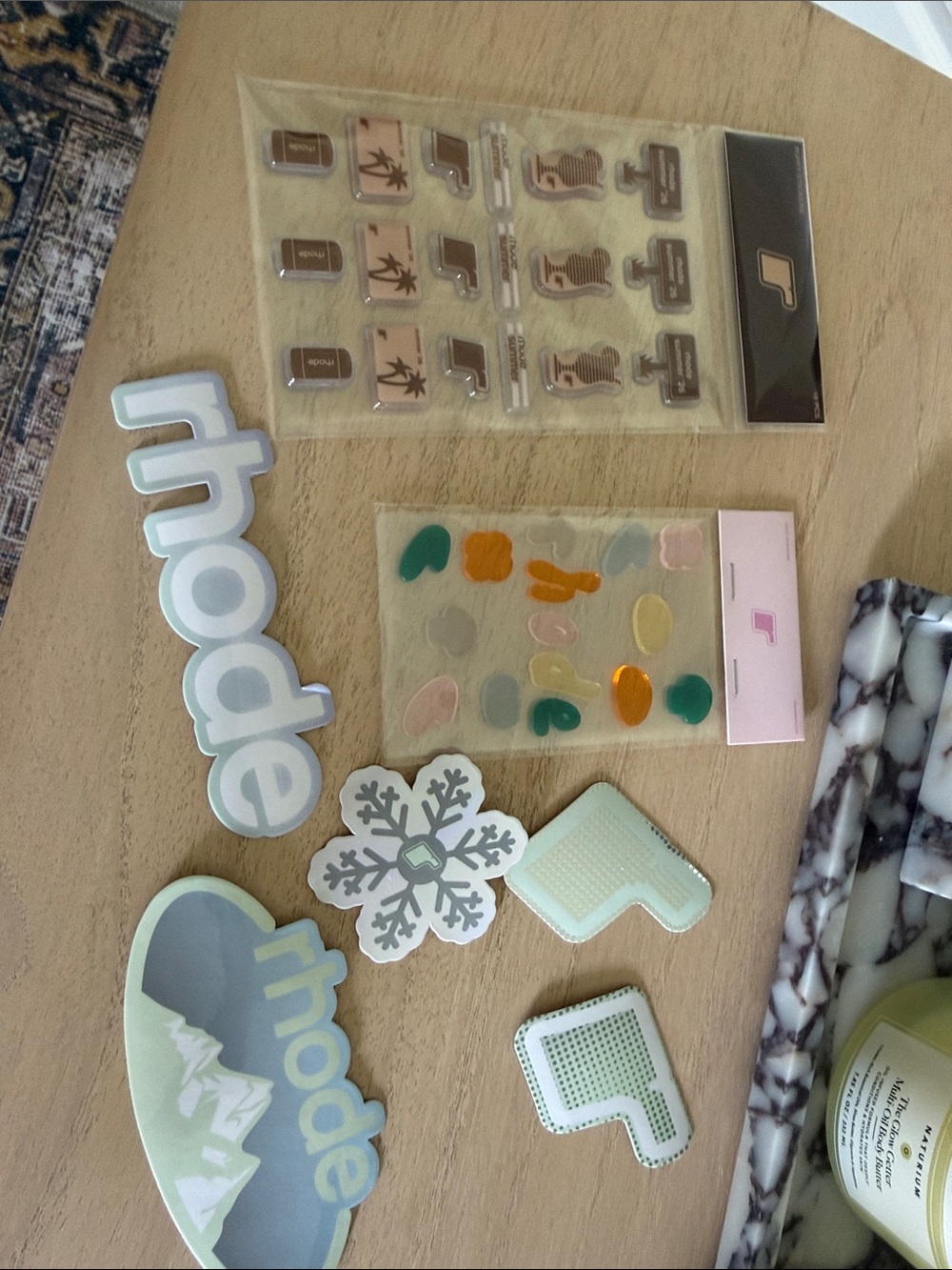 RHODE magnetic lipgloss case with free stickers - Picture 4 of 9